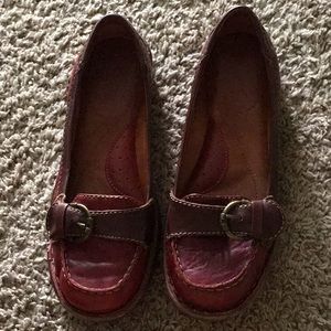 EUC-Born Burgundy Red Leather Flats-Size 8